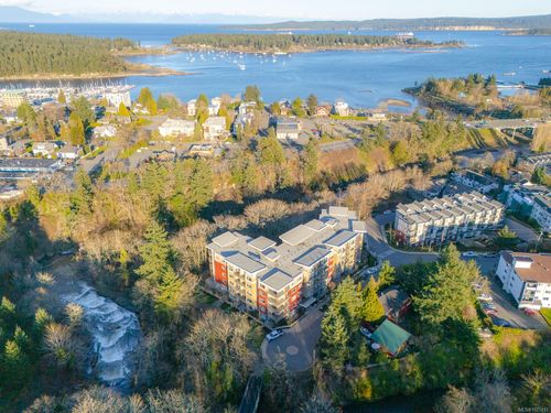 117-20 Barsby Ave, Nanaimo, BC, V9C3Y6 | Card Image
