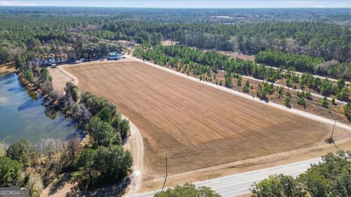 348 Linneys Pond Rd, Ellabell, GA, 31308-7543 | Card Image