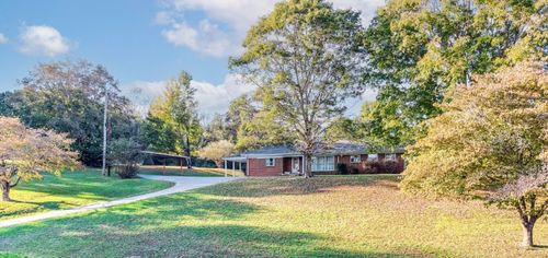 3241 W Main St, Erin, TN, 37061-4145 | Card Image