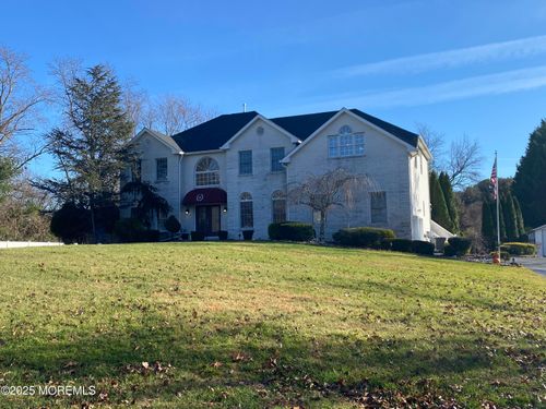 41 Church Rd, Howell, NJ, 07731-2402 | Card Image