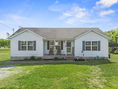 102 Sunrise Ct, Shelbyville, TN, 37160-3895 | Card Image