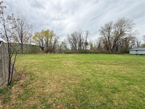 452 Campbell Rd, Brockport, NY, 14420-2832 | Card Image