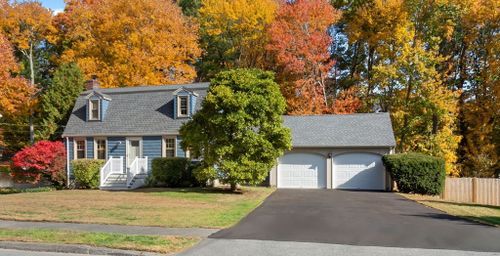 48 Ledgewood Dr, Danvers, MA, 01923 | Card Image