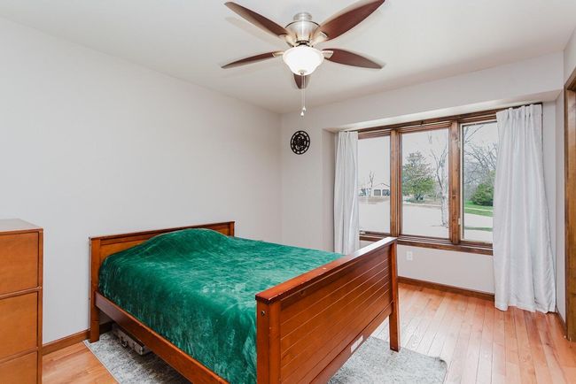 bed 3 | Image 26