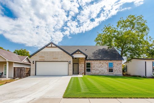 808 Wilkinson Dr, Mesquite, TX, 75149-5112 | Card Image