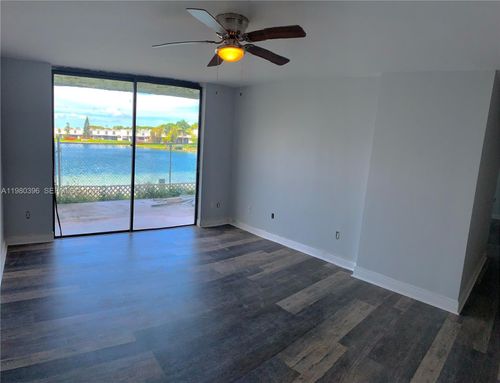 apt-e112-8307 Sw 142nd Ave, Miami, FL, 33183-4011 | Card Image