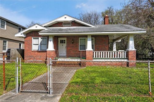 7 S Cypress St, Hampton, VA, 23669-3263 | Card Image