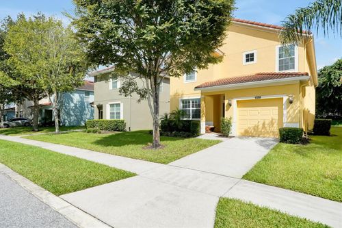 8945 Cuban Palm Rd, KISSIMMEE, FL, 34747-1586 | Card Image