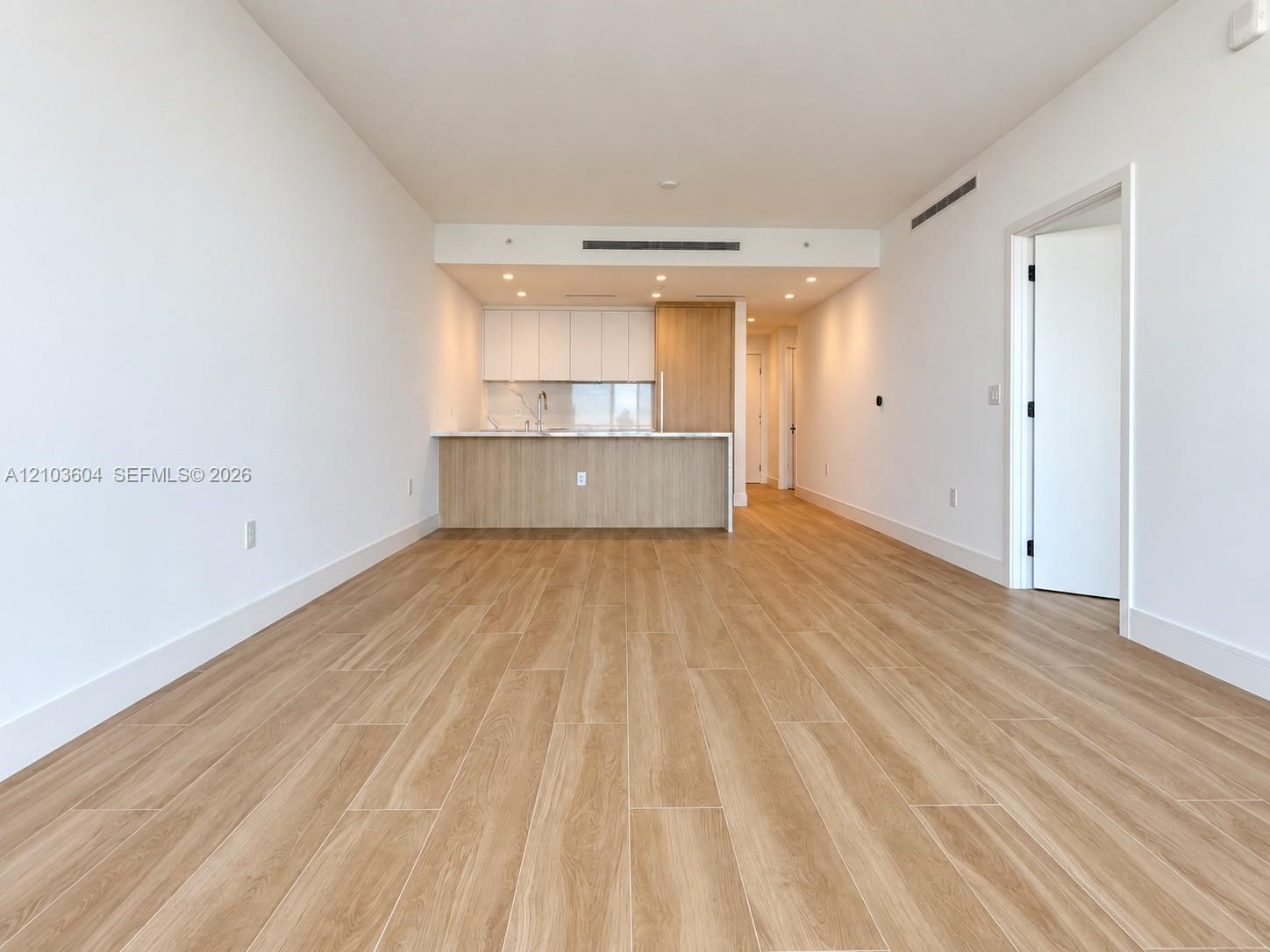 Residential Lease in North Miami 4