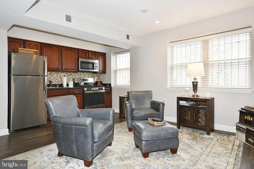 apt-104-2900 Pomeroy Rd Se, WASHINGTON, DC, 20020-5955 | Card Image