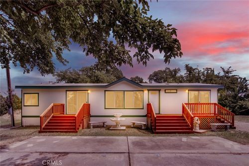 1020 N Butte St, Willows, CA, 95988-2106 | Card Image