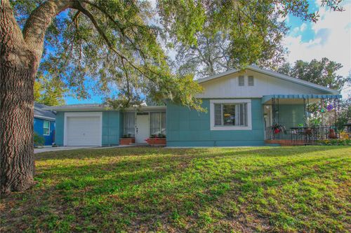 1011 E Crenshaw St, TAMPA, FL, 33604-4316 | Card Image