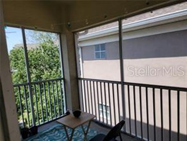 Balcony | Image 14