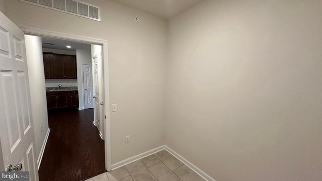 405 - 1 Culvert Dr, Condo with 2 bedrooms, 1 bathrooms and null parking in WEST WINDSOR NJ | Image 34