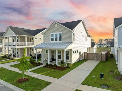 136 Oyster Tide Ave, Summerville, SC, 29485-9219 | Card Image