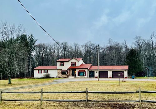 7950 Page Rd, Wattsburg, PA, 16442-1020 | Card Image