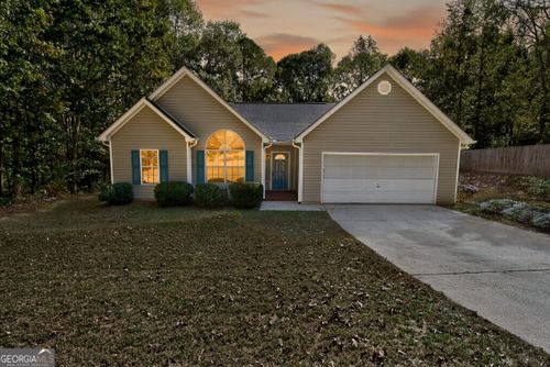 218 Baxter Ln, Locust Grove, GA, 30248-2168 | Card Image