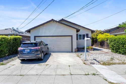 944 Valota Rd, Redwood City, CA, 94061-1446 | Card Image