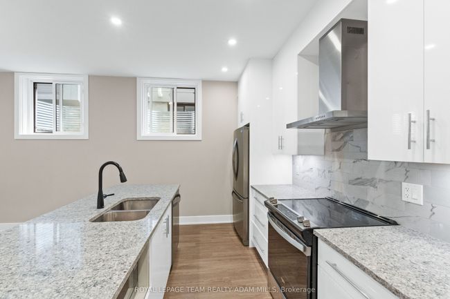 D - 419 Ravenhill Ave, Home with 2 bedrooms, 2 bathrooms and 1 parking in Ottawa ON | Image 9