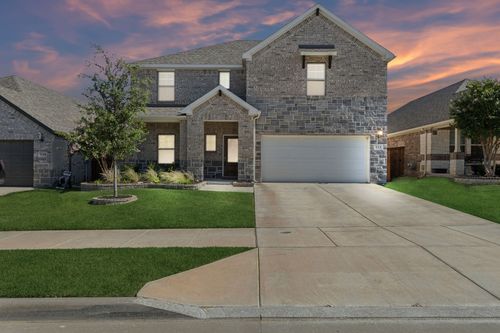 112 Kirwin Dr, Fort Worth, TX, 76131-2462 | Card Image