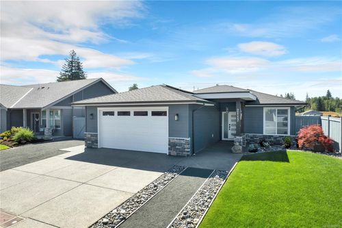 2117 Evergreen Rd, Campbell River, BC, V9W0C8 | Card Image