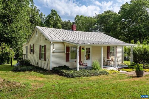 304 Martin Kings Rd, CHARLOTTESVILLE, VA, 22902-6905 | Card Image