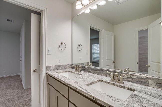 5716 High Plains Trl, House other with 5 bedrooms, 3 bathrooms and null parking in Joshua TX | Image 25