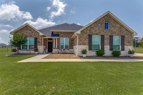 1118 County Road 4797, Springtown, TX, 76082-4984 | Card Image