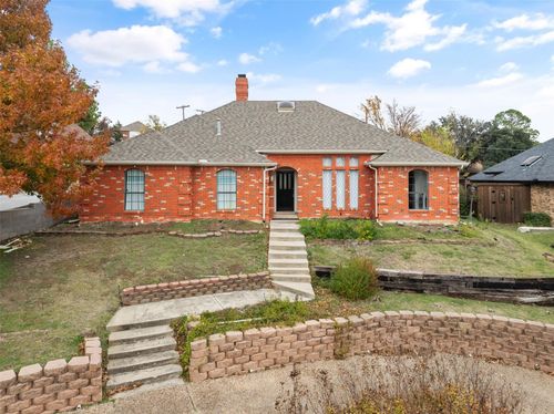 1728 Big Canyon Trl, Carrollton, TX, 75007-5018 | Card Image