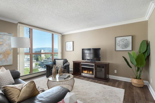 1504 - 612 Fifth Avenue, Condo with 1 bedrooms, 1 bathrooms and 1 parking in New Westminster BC | Image 1
