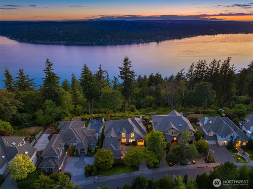 2451 204th Ter Ne, Sammamish, WA, 98074-4365 | Card Image