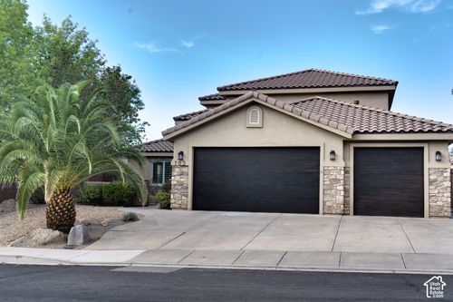 703 E Flag Stone Dr, Washington, UT, 84780-2330 | Card Image