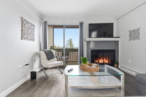 26-75 Treetop Cir, Laconia, NH, 03246 | Card Image