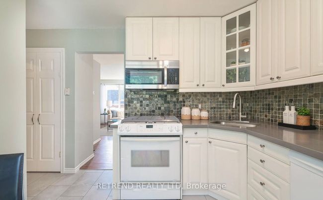 26 - 94 George Henry Blvd, Condo with 3 bedrooms, 3 bathrooms and null parking in North York ON | Image 6