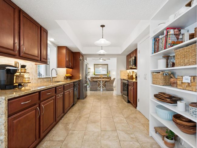 7460 Dickens Dr, House other with 3 bedrooms, 2 bathrooms and null parking in SARASOTA FL | Image 17