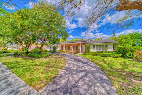 7745 Sw 144th St, Palmetto Bay, FL, 33158-1563 | Card Image