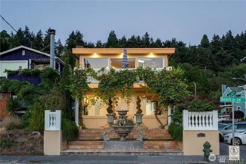4030 Beach Drive Sw, Seattle, WA, 98116 | Card Image