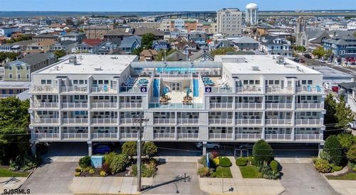 115-820 Ocean Ave, Ocean City, NJ, 08226-3621 | Card Image