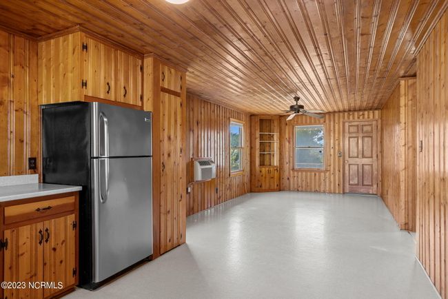 Front Upstairs Open Floor Plan | Image 17