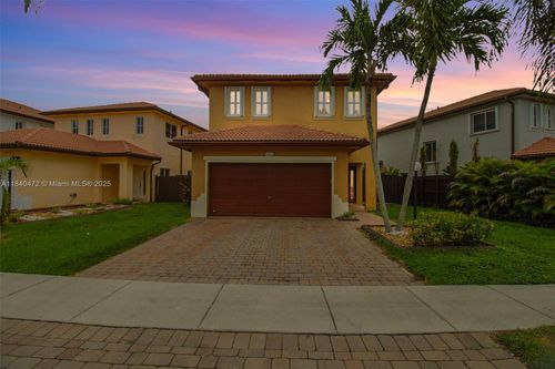 1033 Ne 41st Ave, HOMESTEAD, FL, 33033-5881 | Card Image