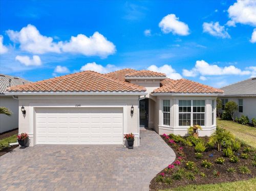 10240 Beach Dune Dr, Englewood, FL, 34223-3069 | Card Image