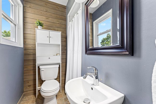 264 W High St, House other with 4 bedrooms, 2 bathrooms and null parking in Mount Gilead OH | Image 30