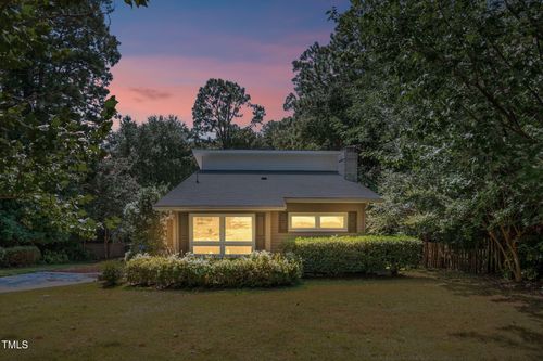 2519 Mirror Lake Dr, Fayetteville, NC, 28303-5288 | Card Image