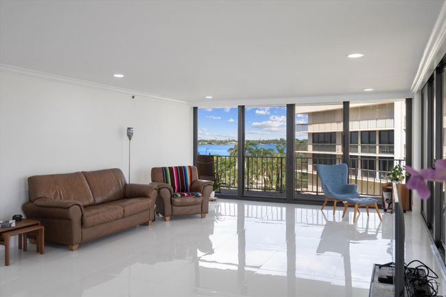 APT-4C1 - 3400 S Ocean Blvd, Condo with 2 bedrooms, 2 bathrooms and null parking in Palm Beach FL | Image 16