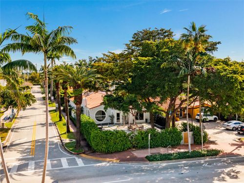 1355 Alton Rd, MIAMI BEACH, FL, 33139-3811 | Card Image