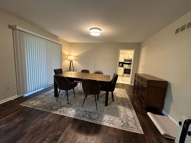 1885 Chipping Way, Condo with 4 bedrooms, 3 bathrooms and null parking in Bloomfield Hills MI | Image 4