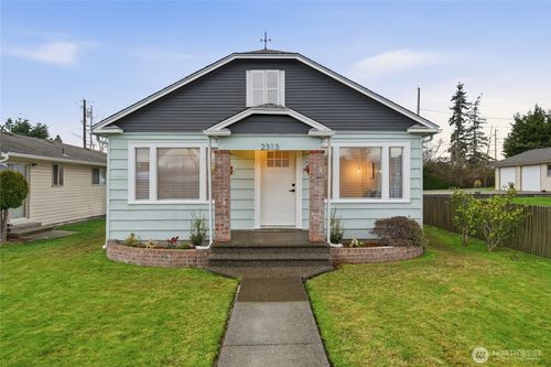 2313 Moore St, Bellingham, WA, 98229-4618 | Card Image