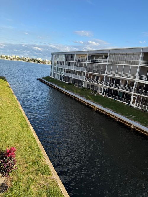 326-896 N Federal Hwy, Lantana, FL, 33462-1856 | Card Image