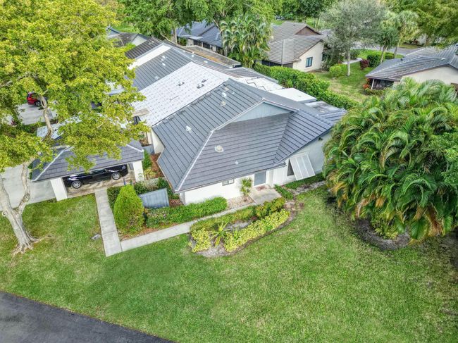 10088 Laurelwood Pl, Condo with 2 bedrooms, 2 bathrooms and null parking in Boynton Beach FL | Image 5