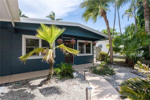 1248 Frank Whiteman Blvd, NAPLES, FL, 34103-3845 | Card Image